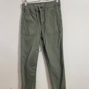 American Eagle Olive Crop Pant with Drawstring, 4R